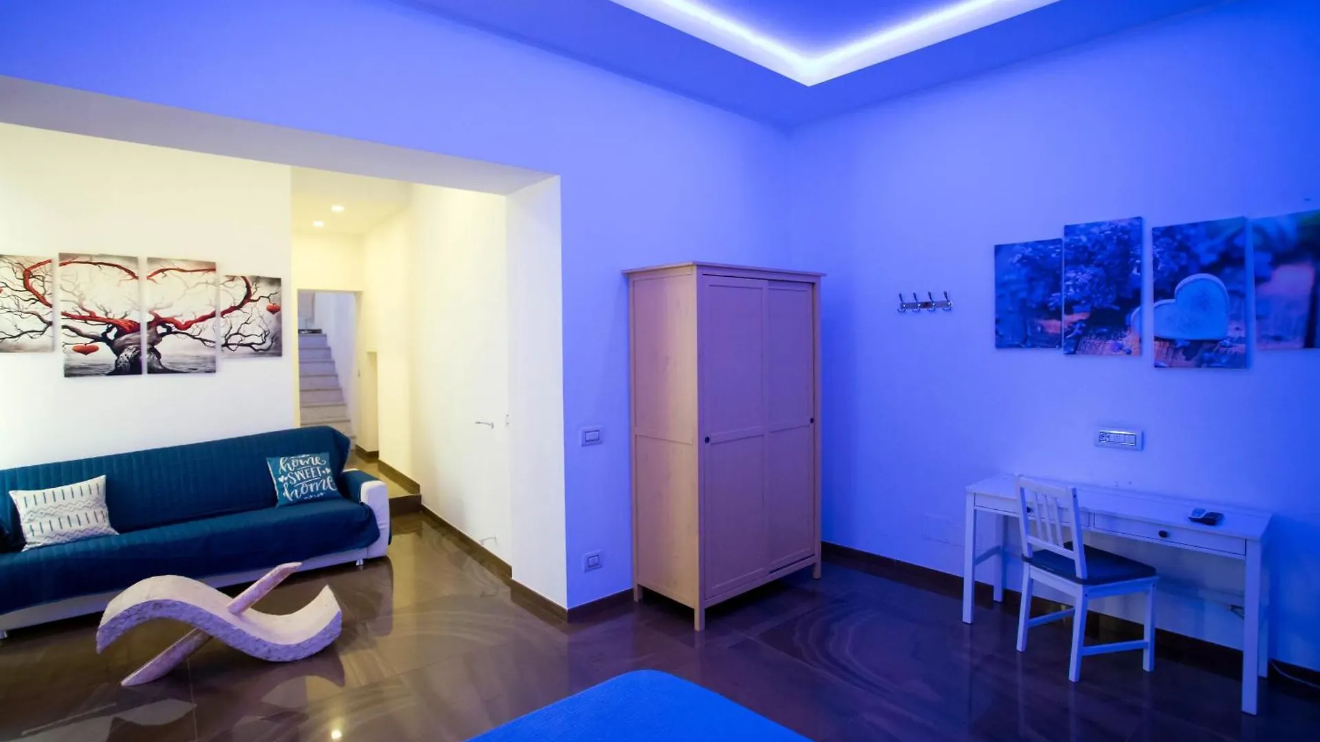 Soggiornare nel Centro Storico di Napoli: 4 B&B e Appartamenti a Confronto