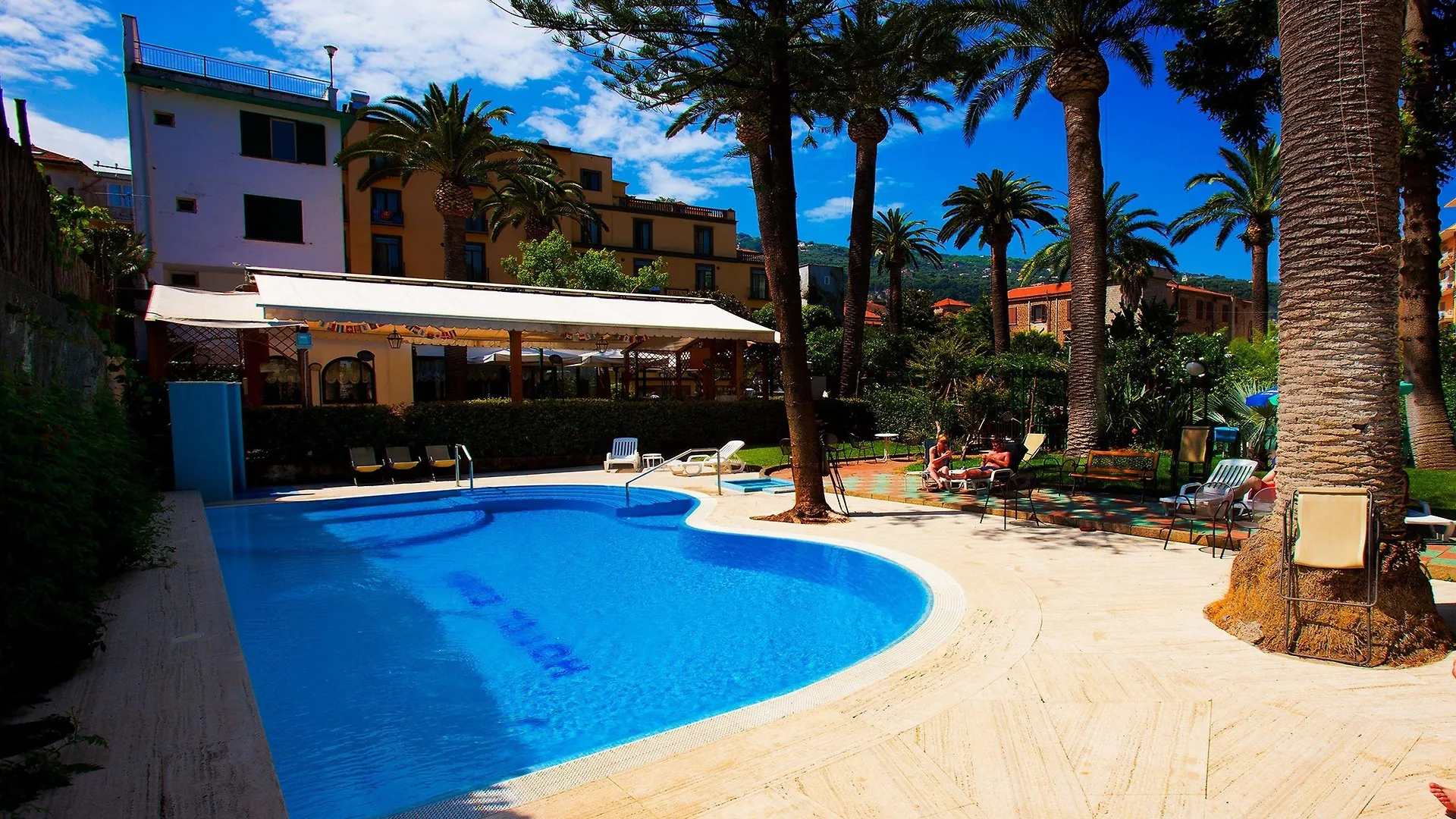 Dove Dormire a Sorrento: 5 Hotel per Famiglie nel Centro