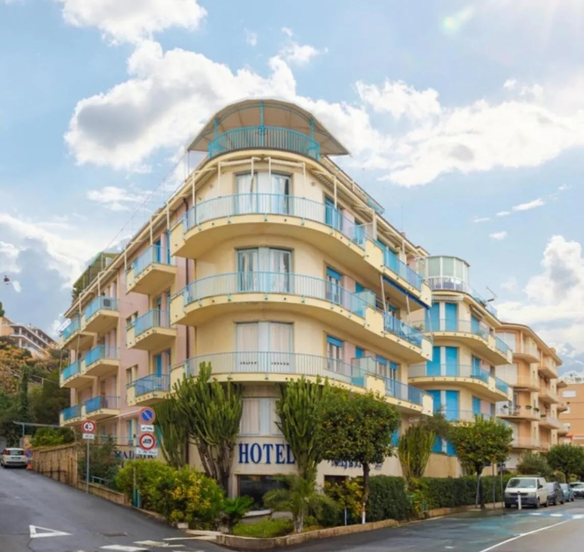 Dove Soggiornare ad Alassio: 4 Hotel Centrali da Valutare